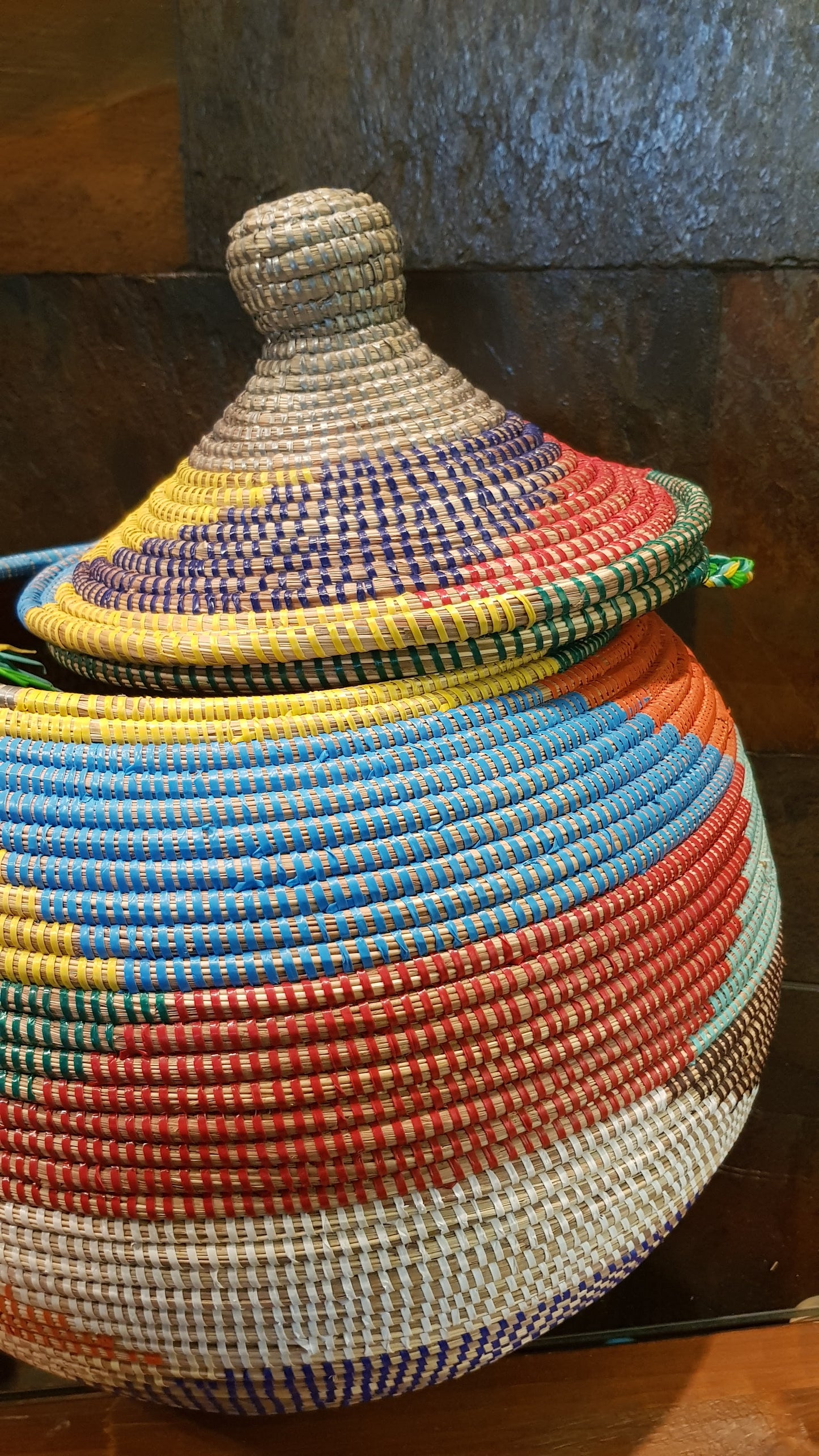 Cesta Senegalesa Colorida Pera 50X30