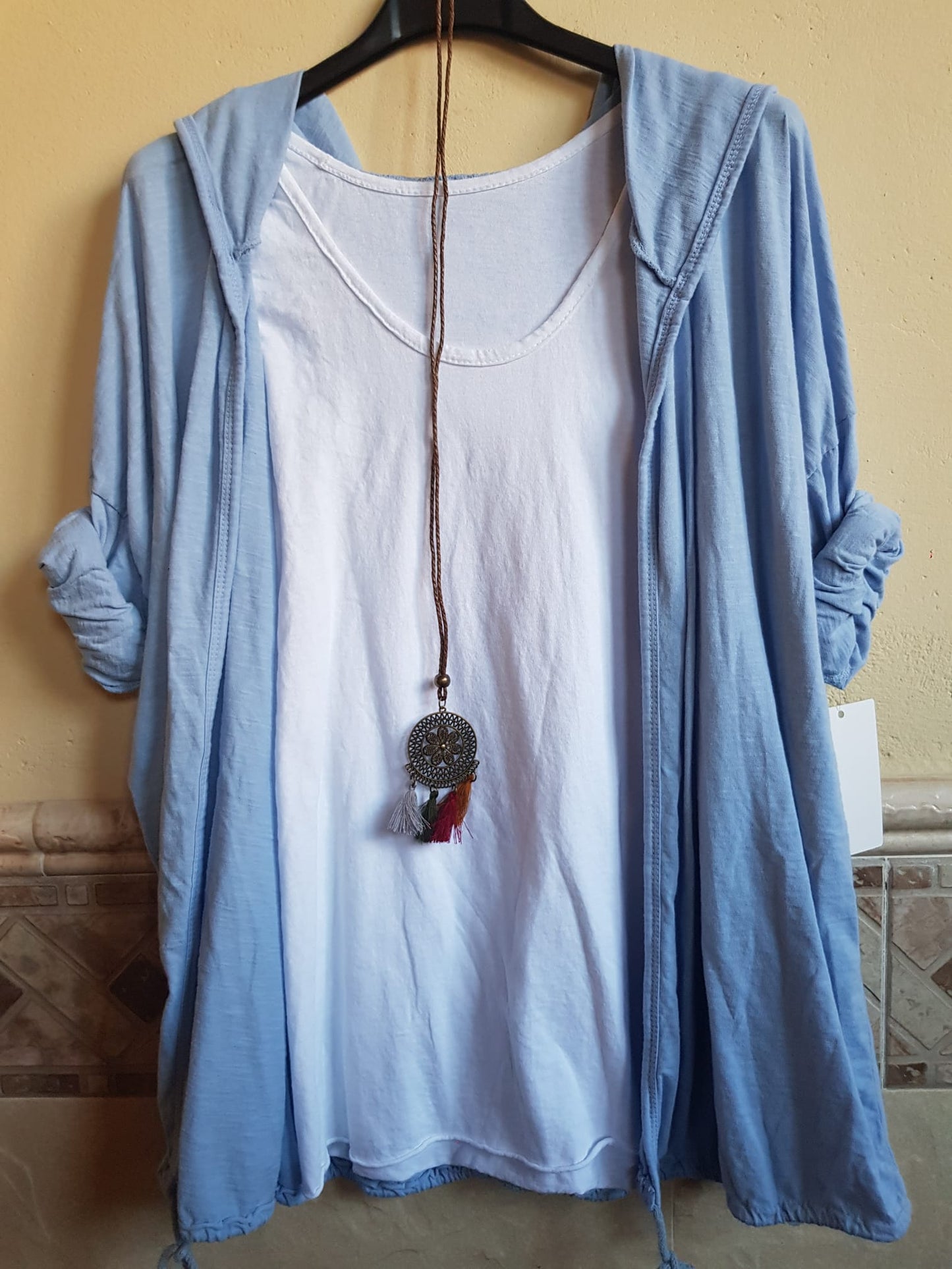 Chaqueta Algodón con Capucha, Camiseta y Collar