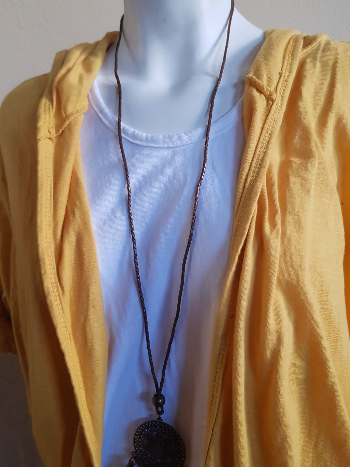 Chaqueta Algodón con Capucha, Camiseta y Collar
