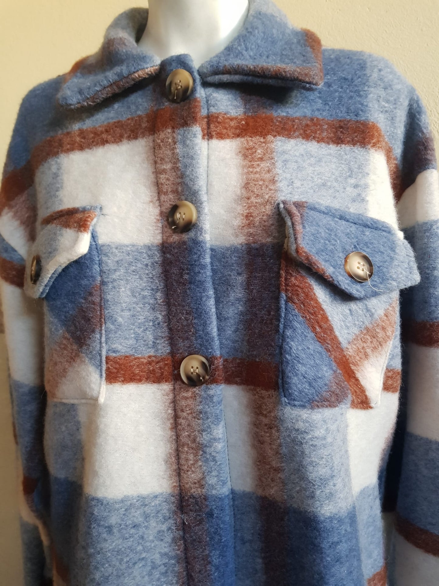 Sobre Camisa Lana de Invierno Con Bolsillos