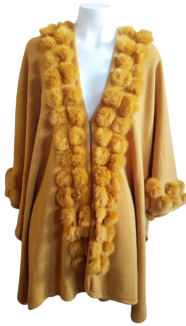 Capa Luxury con Mangas y Pompones