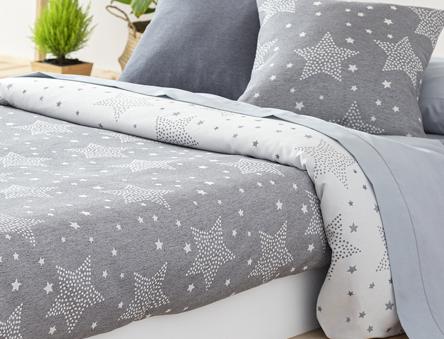 COLCHA REVERSIBLE STARS GRIS