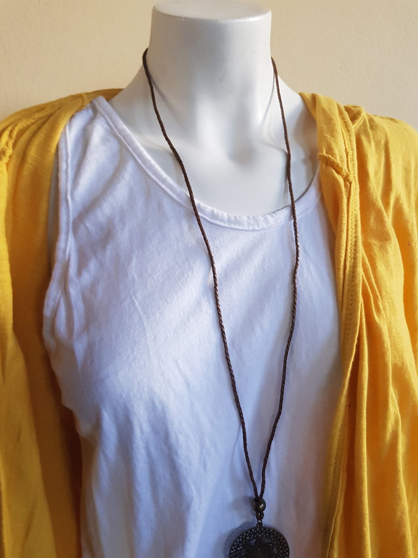 Chaqueta Algodón con Capucha, Camiseta y Collar